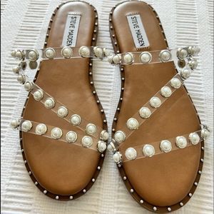 STEVE MAIDEN Women's Skyler-P Studded Flat Sandals Size 6 and 7